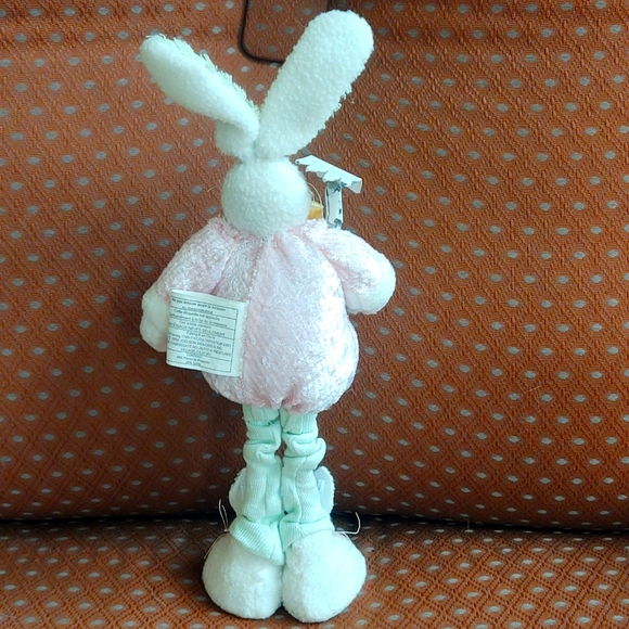 Standing Tall Garden Rabbit - Picture 6 of 12